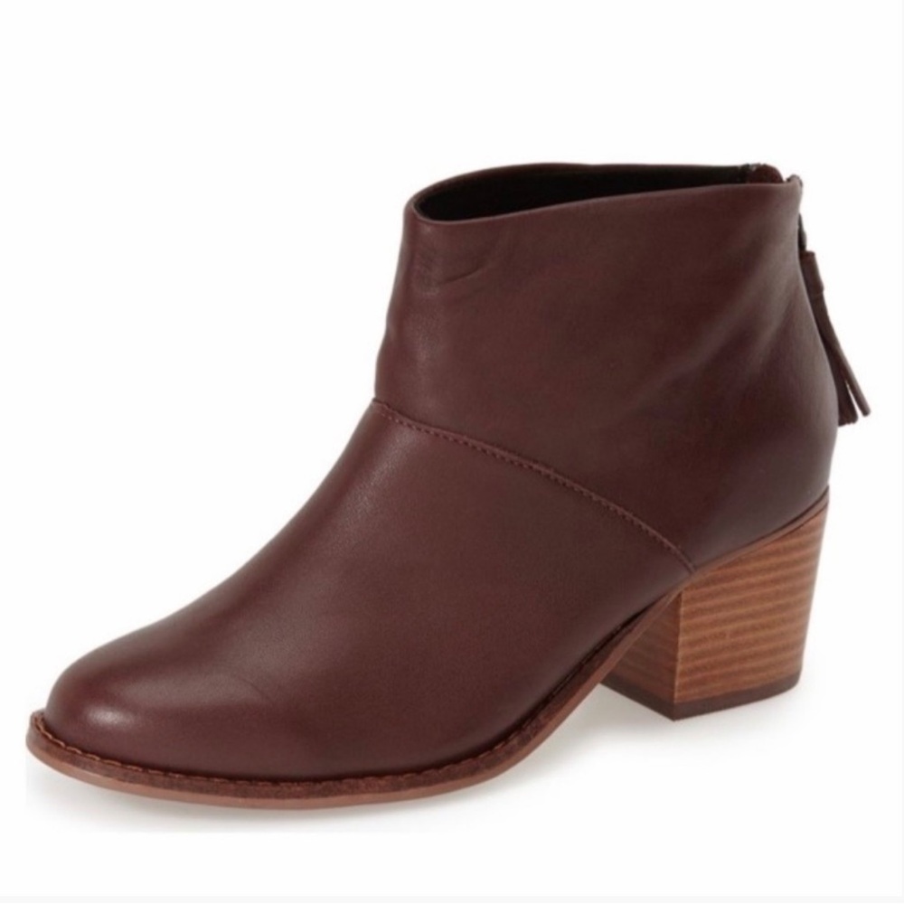 New Toms Rich Oxblood Leather Ankle Bootie 2” Block Heel Zip Back Tassel Size 7